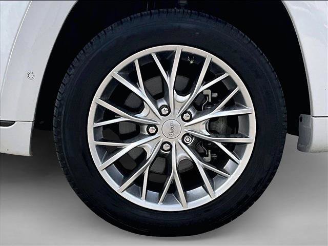 Used 2021 Jeep Grand Cherokee High Altitude AWD/4WD image 10