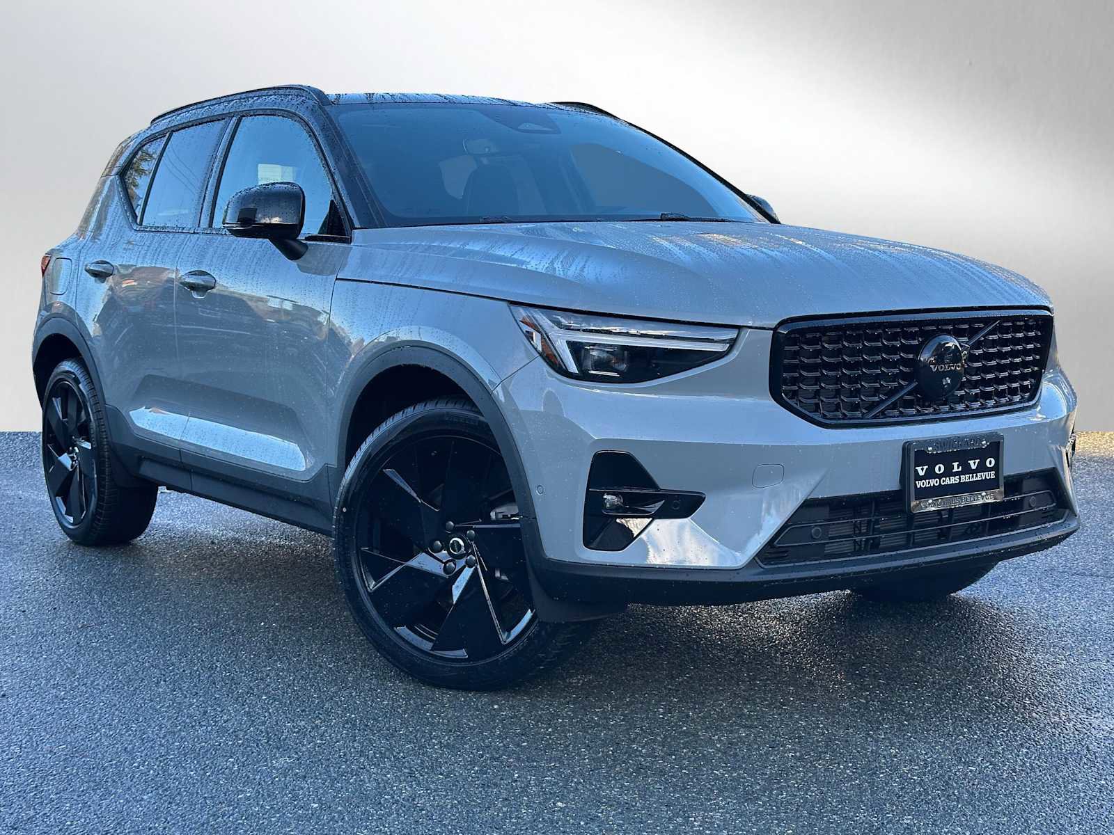 New 2026 Volvo XC40 B5 Ultra w/ Climate Package image 1