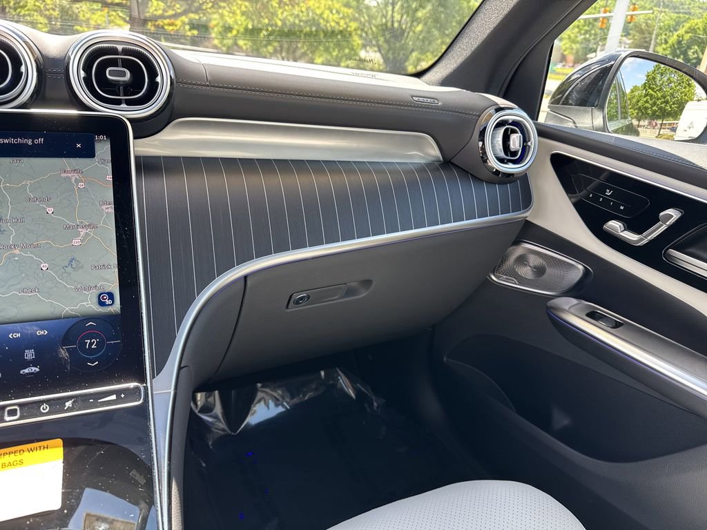 New 2025 Mercedes-Benz GLC 300 4MATIC image 25