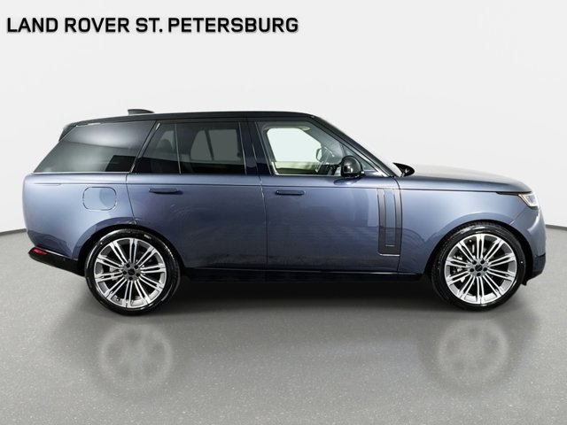 New 2026 Land Rover Range Rover SE image 4
