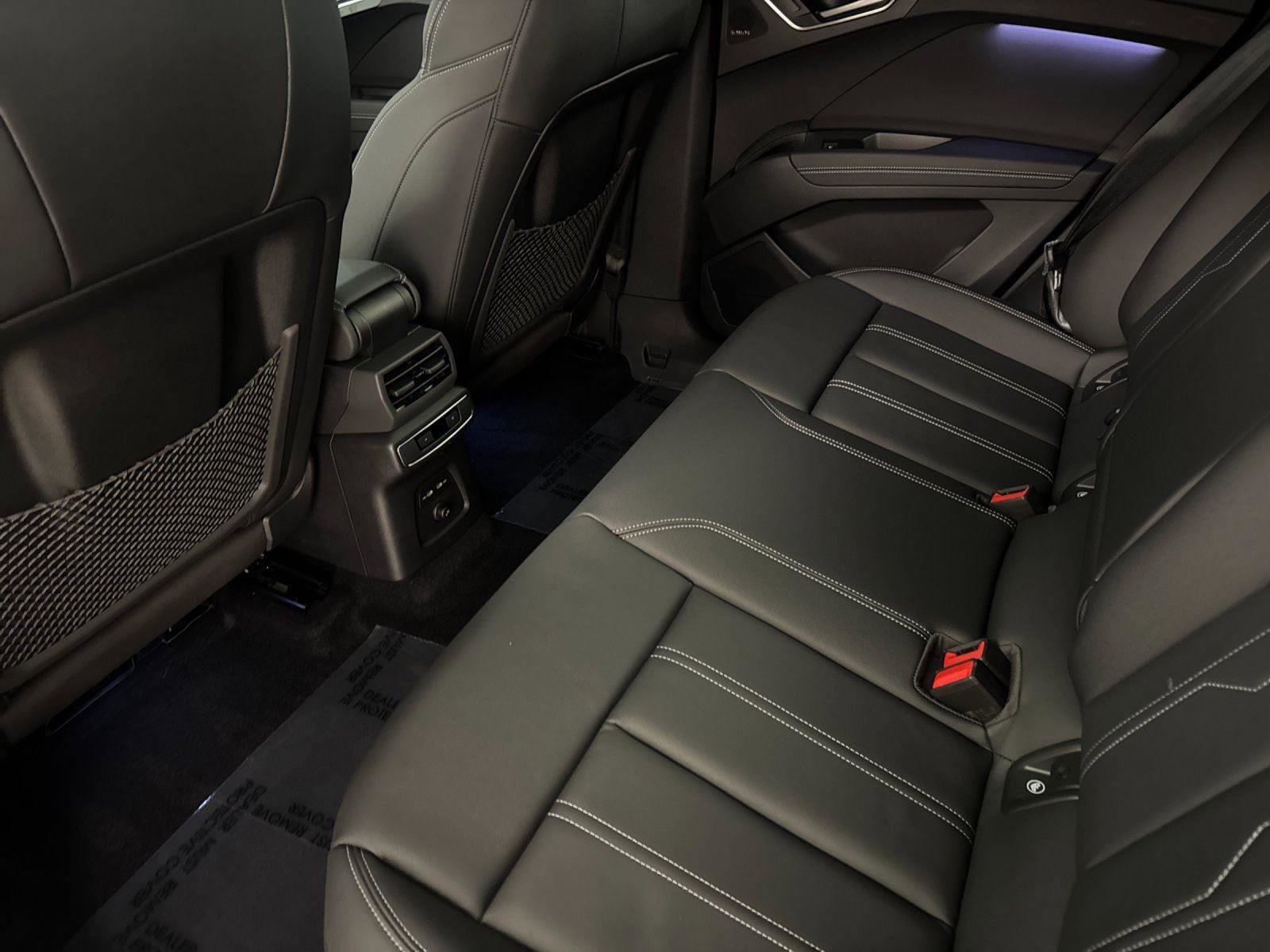 Certified 2024 Audi Q4 e-tron Prestige image 11