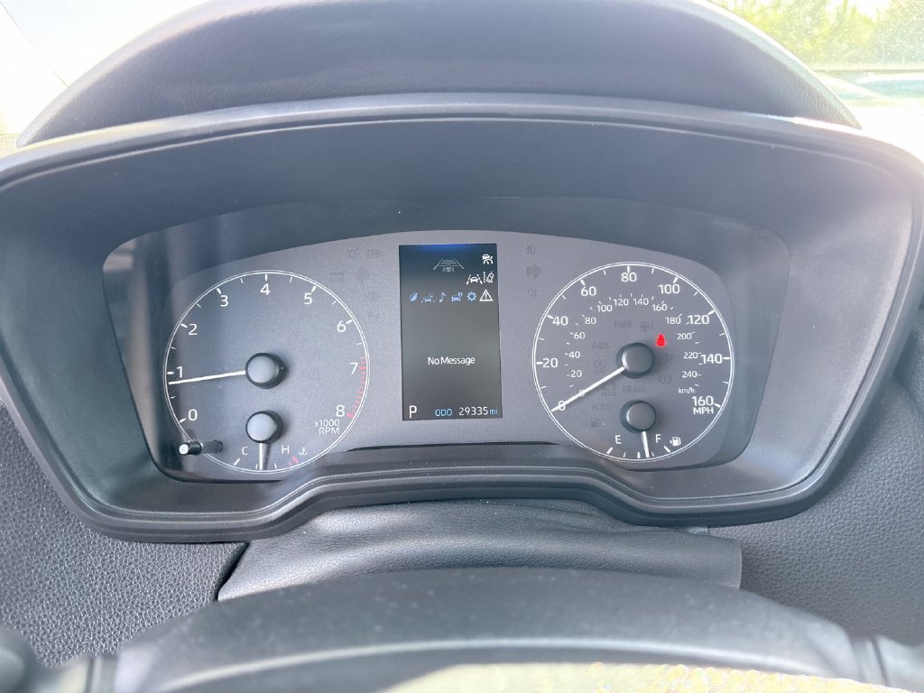 Used 2025 Toyota Corolla LE FWD image 21