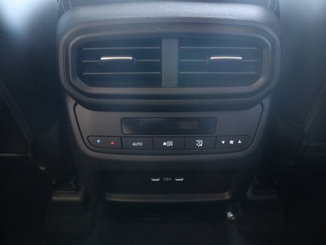 New 2025 Honda Pilot Touring image 30