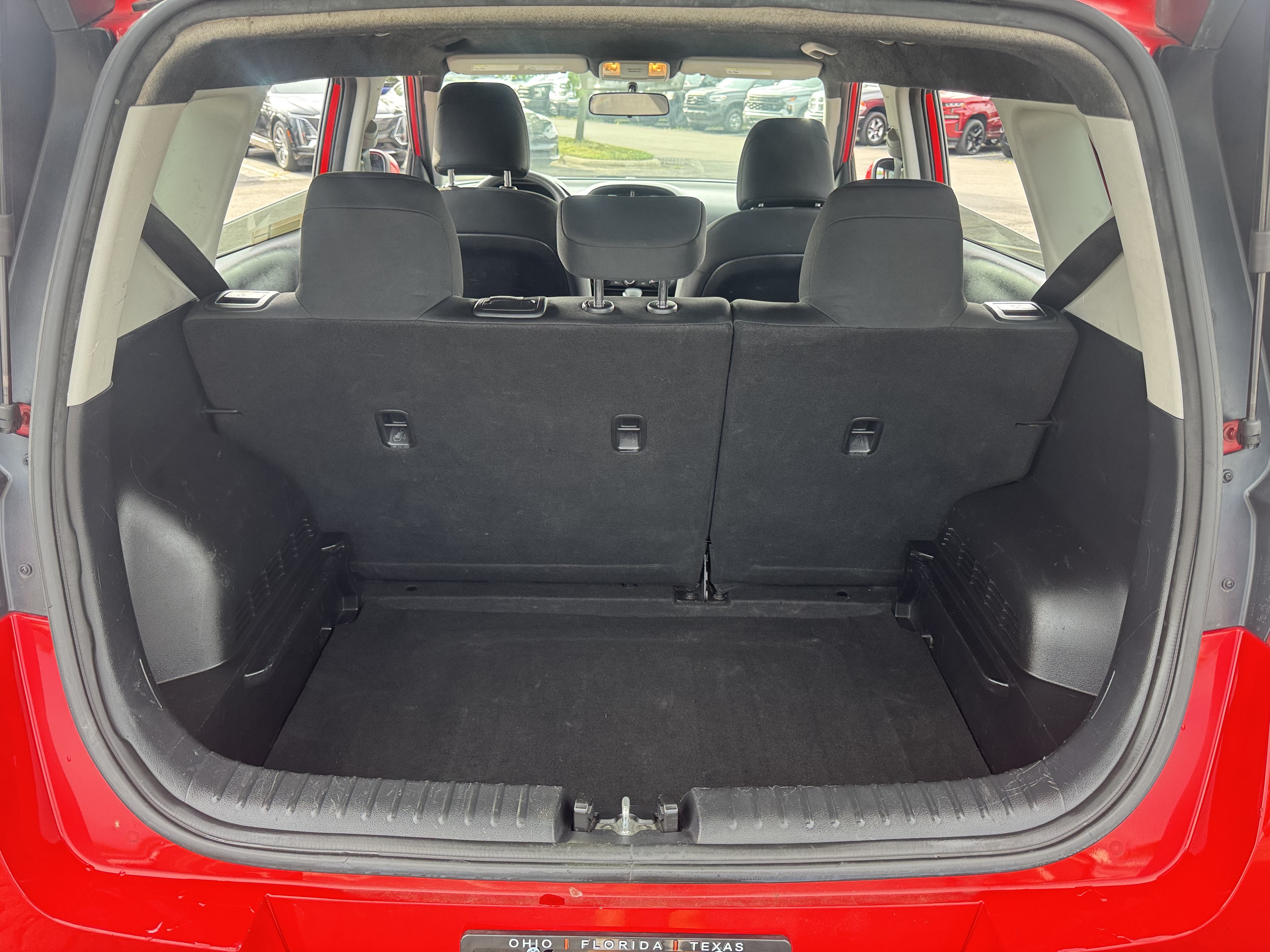 Used 2020 Kia Soul LX FWD image 14
