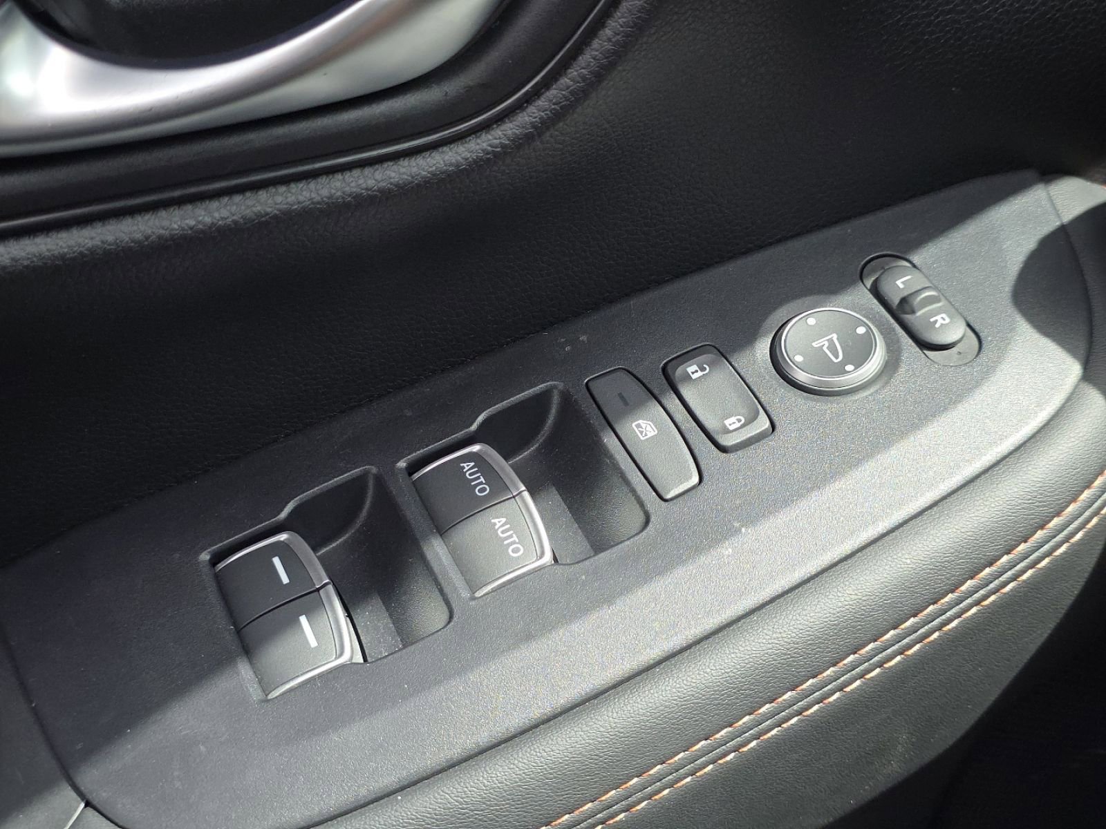 Certified 2024 Honda HR-V Sport image 26