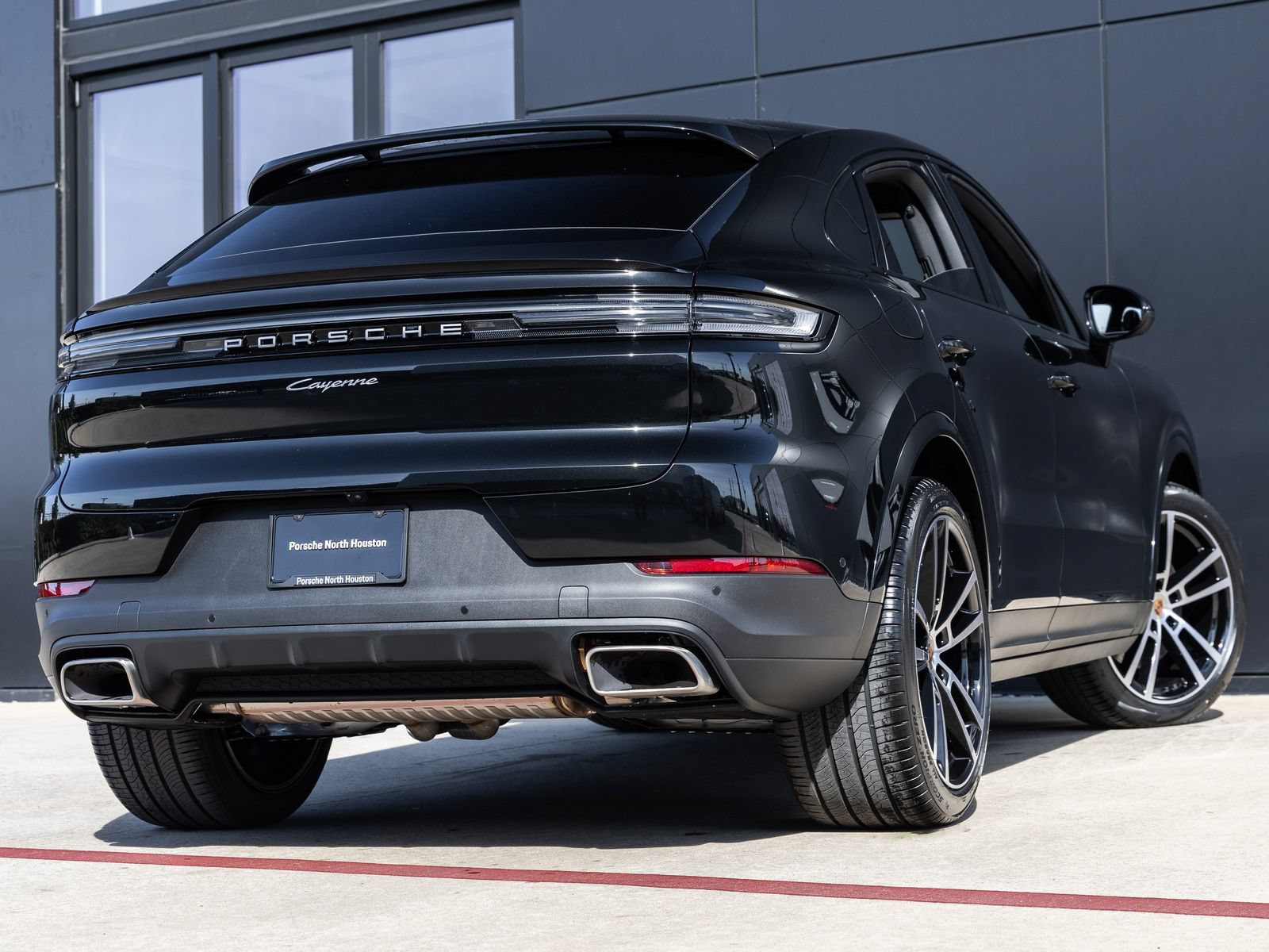 Certified 2026 Porsche Cayenne Coupe AWD/4WD image 11