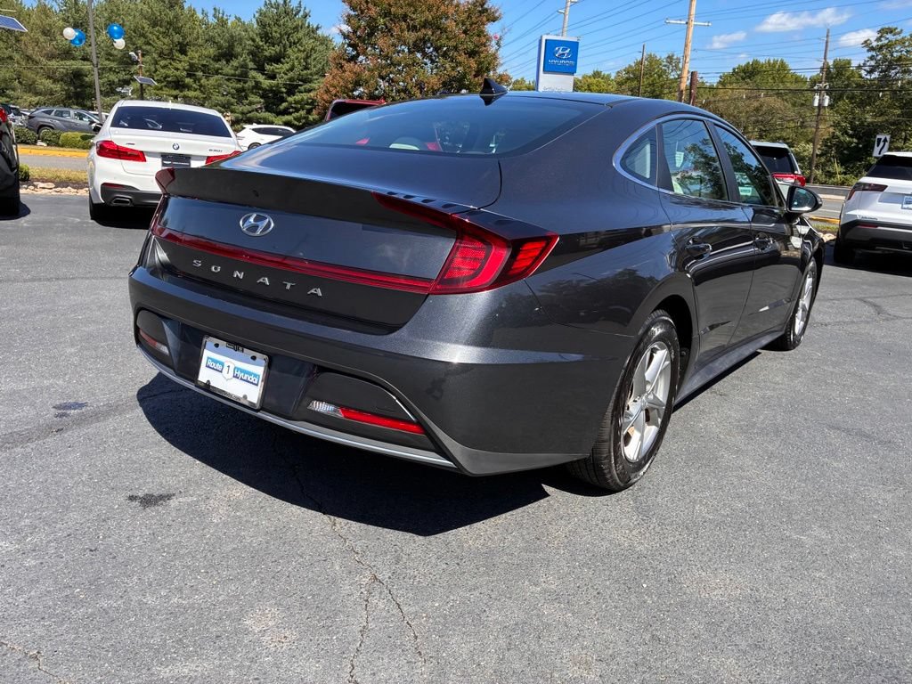 Used 2023 Hyundai Sonata SE w/ Cargo Package FWD image 7