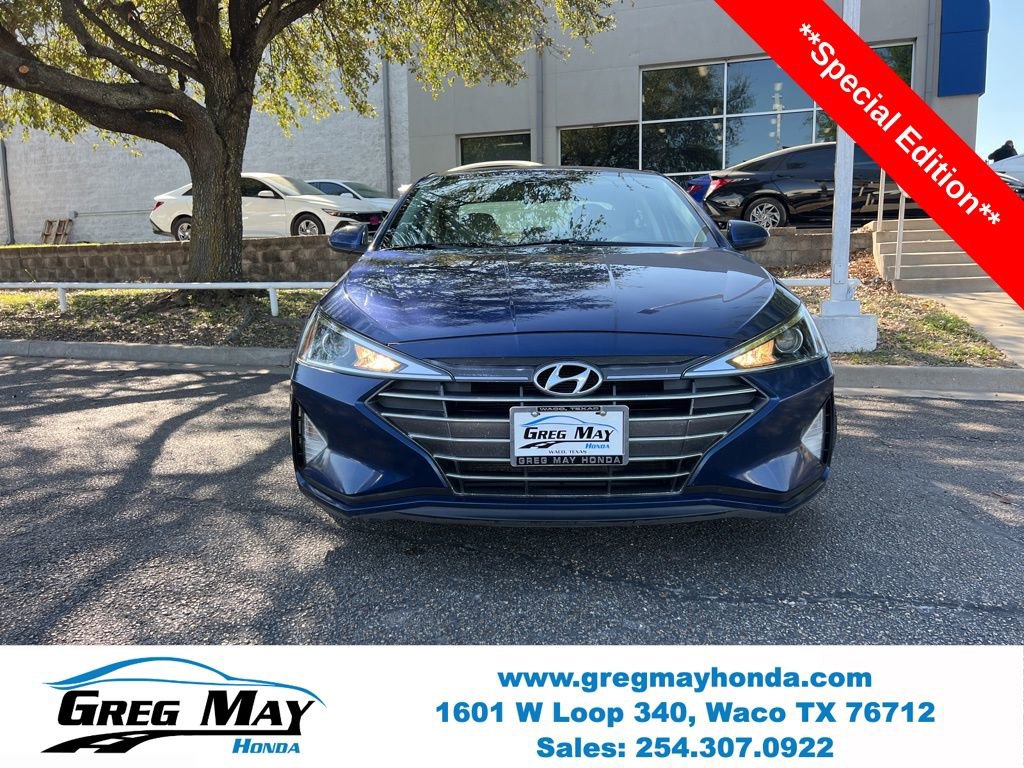 Used 2019 Hyundai Elantra SE image 2