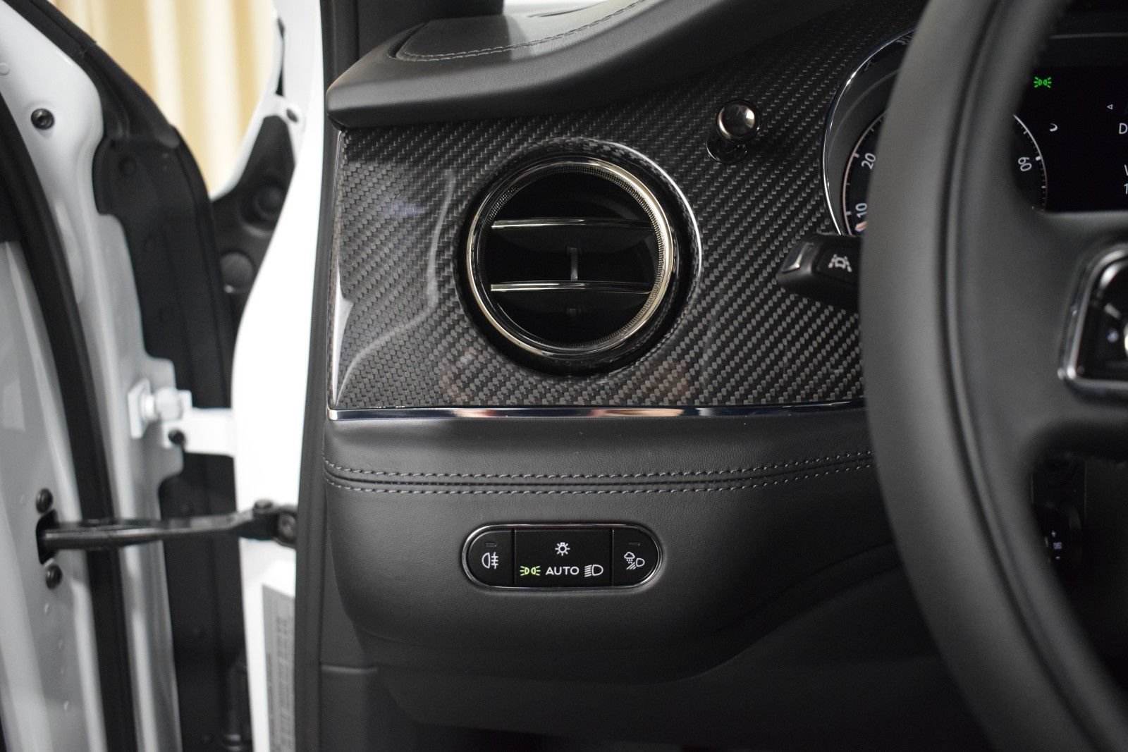 New 2026 Bentley Bentayga Speed AWD/4WD image 30