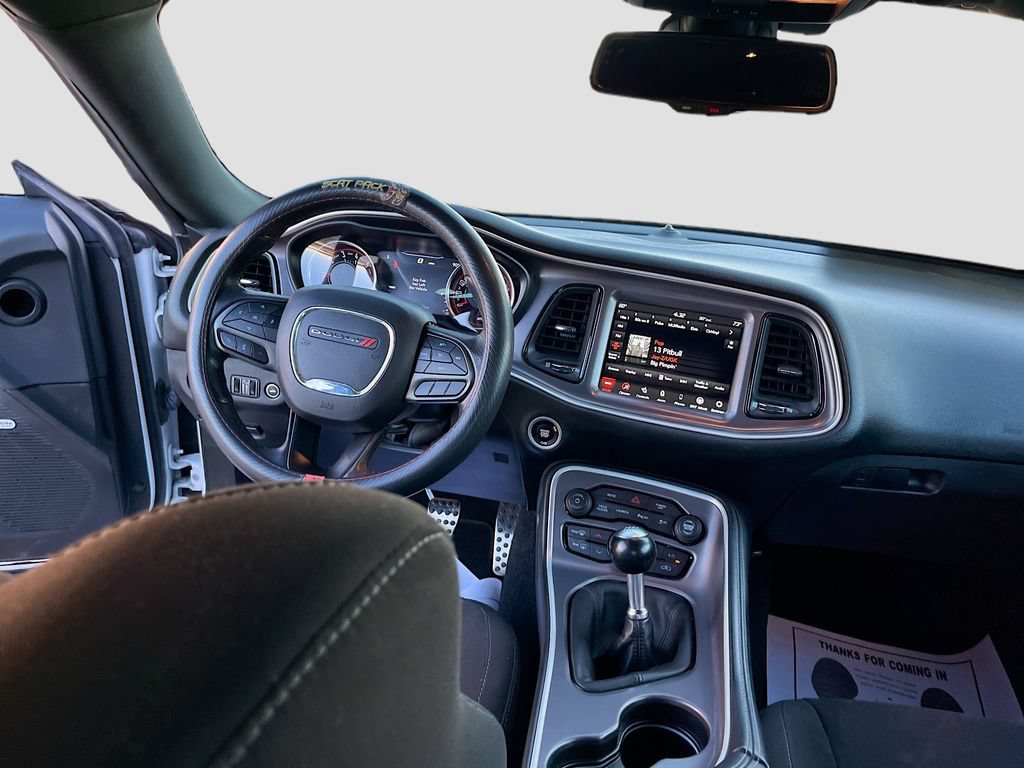 Used 2022 Dodge Challenger R/T Scat Pack RWD image 21