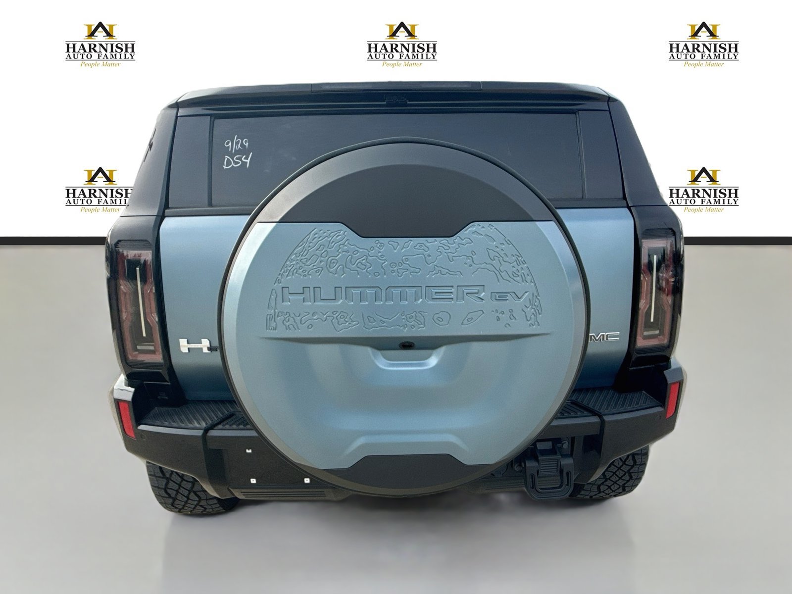 Used 2024 GMC Hummer EV 3X w/ Omega Edition AWD/4WD image 4