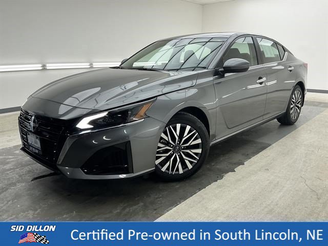 Certified 2024 Nissan Altima 2.5 SV w/ SV Premium Package FWD image 1