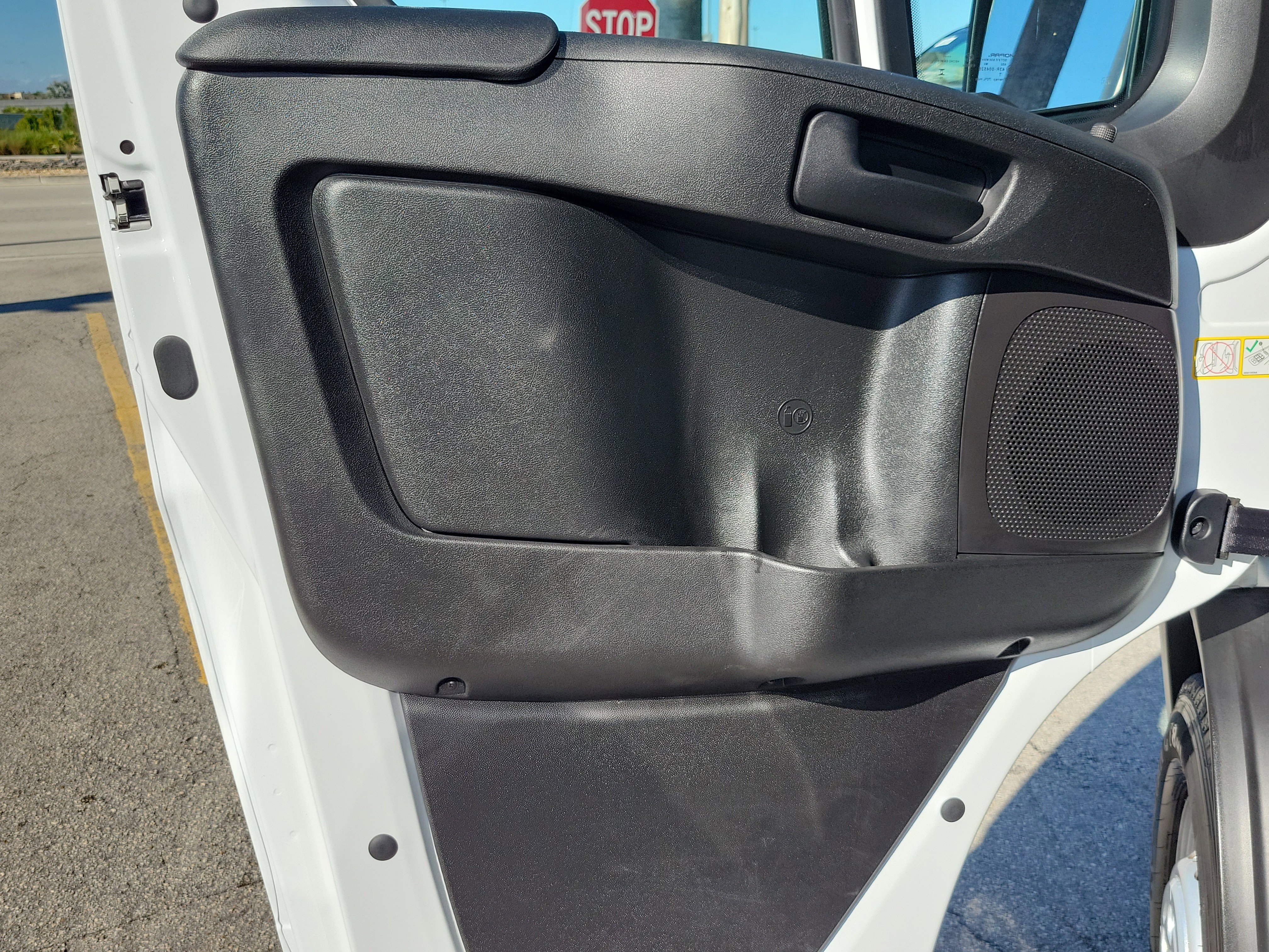 Used 2026 RAM ProMaster 2500 w/ Convenience Group FWD image 22