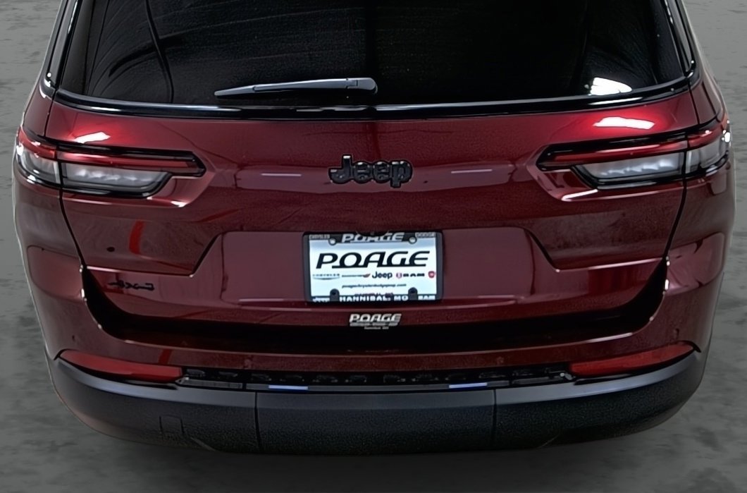 New 2025 Jeep Grand Cherokee L Limited image 11