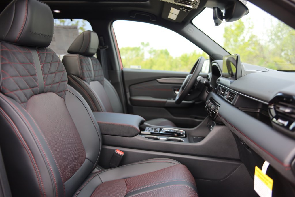 New 2026 Honda Pilot Black Edition image 36