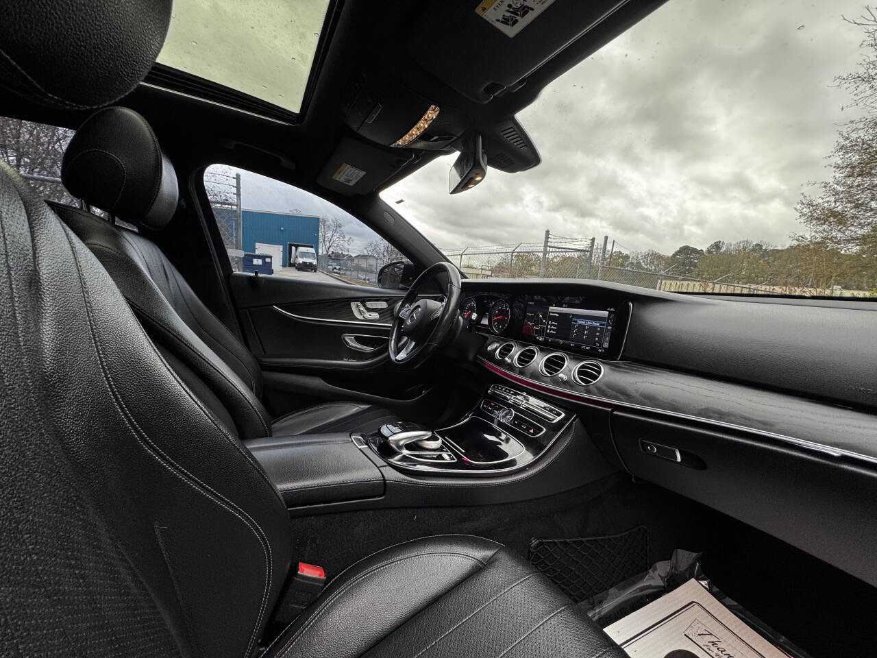 Used 2017 Mercedes-Benz E 300 image 16