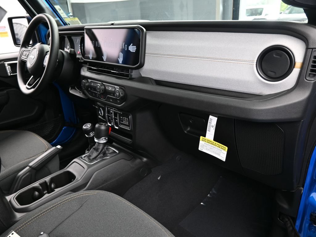 New 2026 Jeep Gladiator Sport AWD/4WD image 37