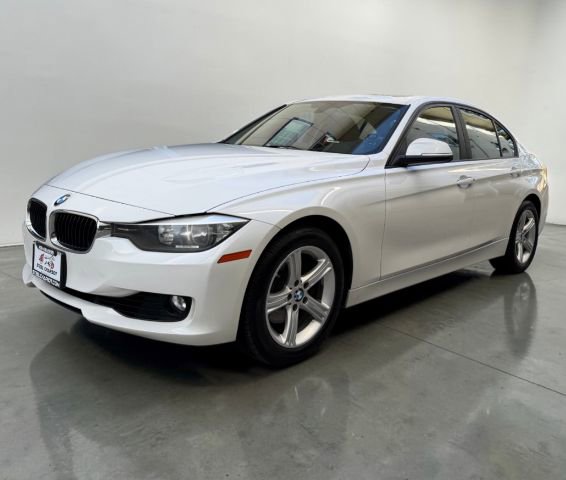 Used 2015 BMW 328i xDrive Sedan image 2