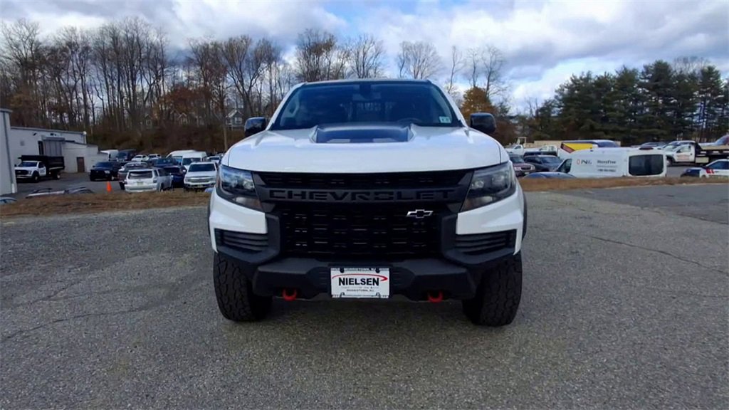 Used 2022 Chevrolet Colorado ZR2 w/ ZR2 Dusk Special Edition image 3