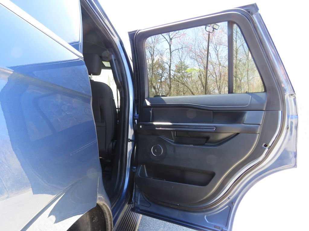 Used 2020 Ford Expedition XL AWD/4WD image 15