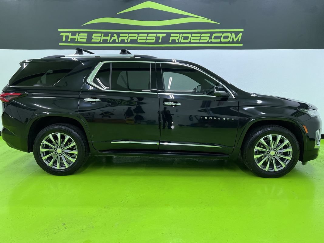 Used 2023 Chevrolet Traverse Premier w/ LPO, 'HIT The Road' Package FWD image 11