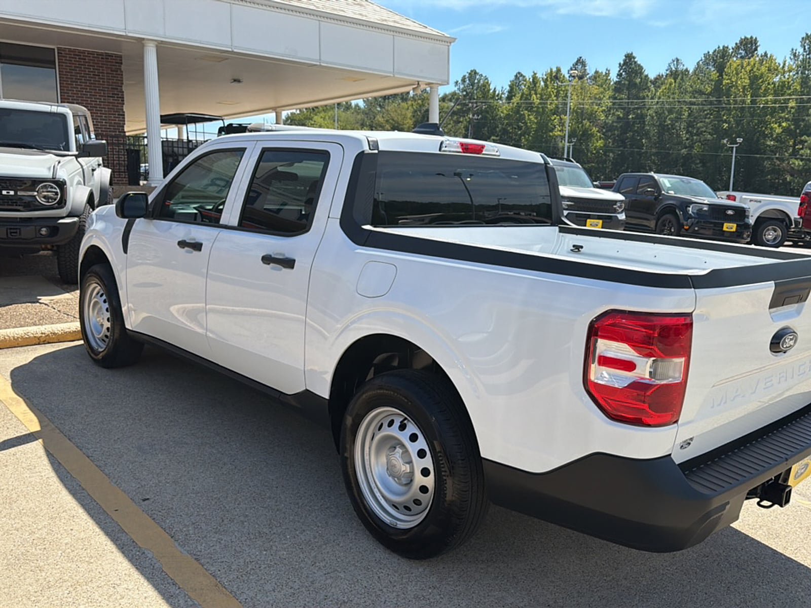 Used 2026 Ford Maverick XL FWD image 6