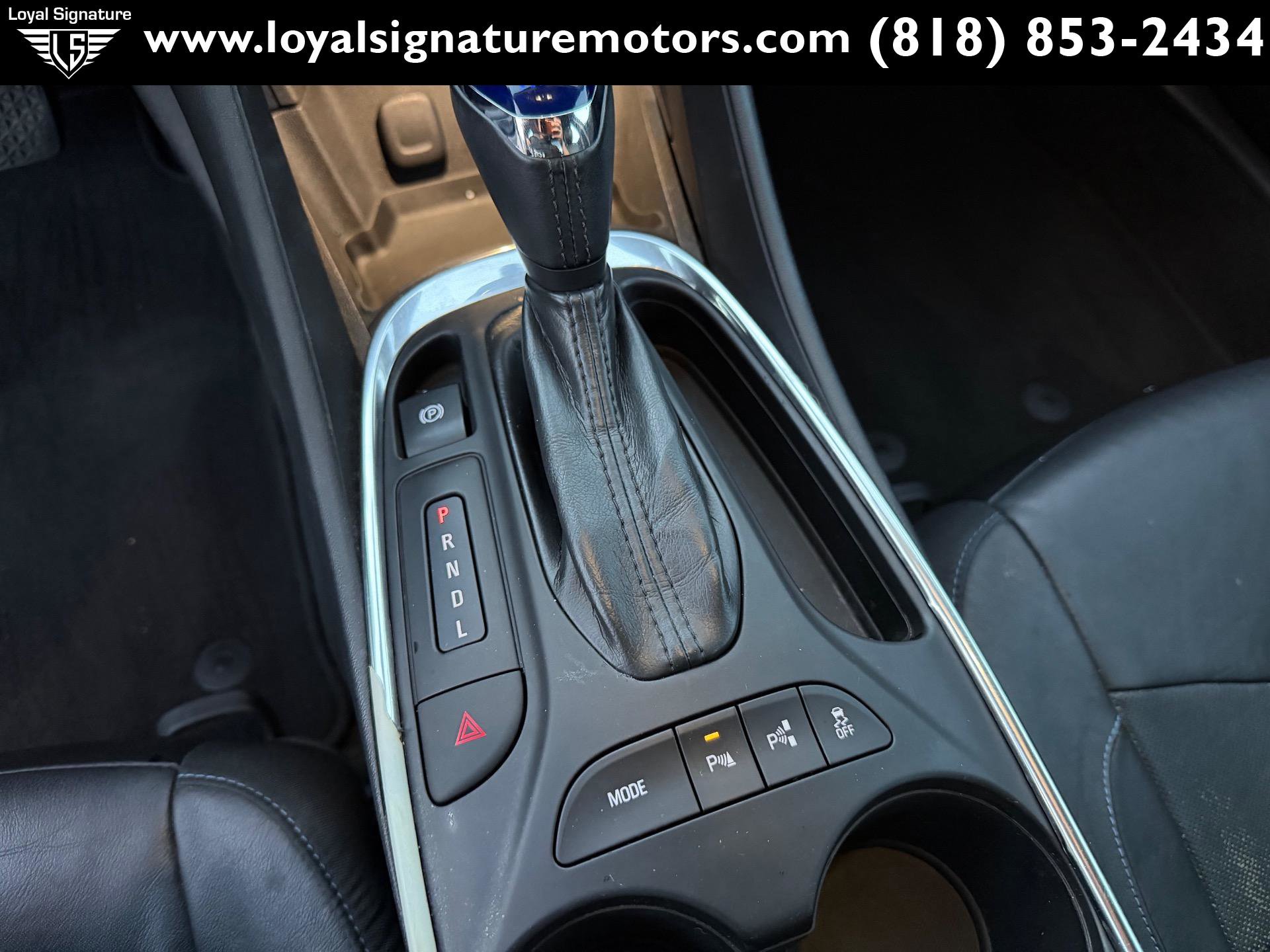 Used 2016 Chevrolet Volt Premier w/ Driver Confidence Package image 21