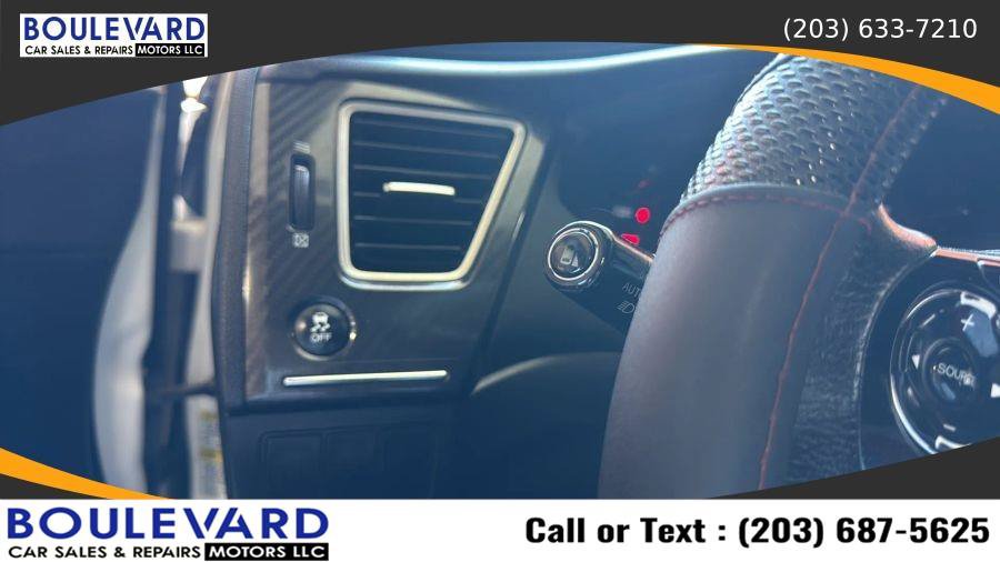 Used 2015 Honda Civic Si image 25