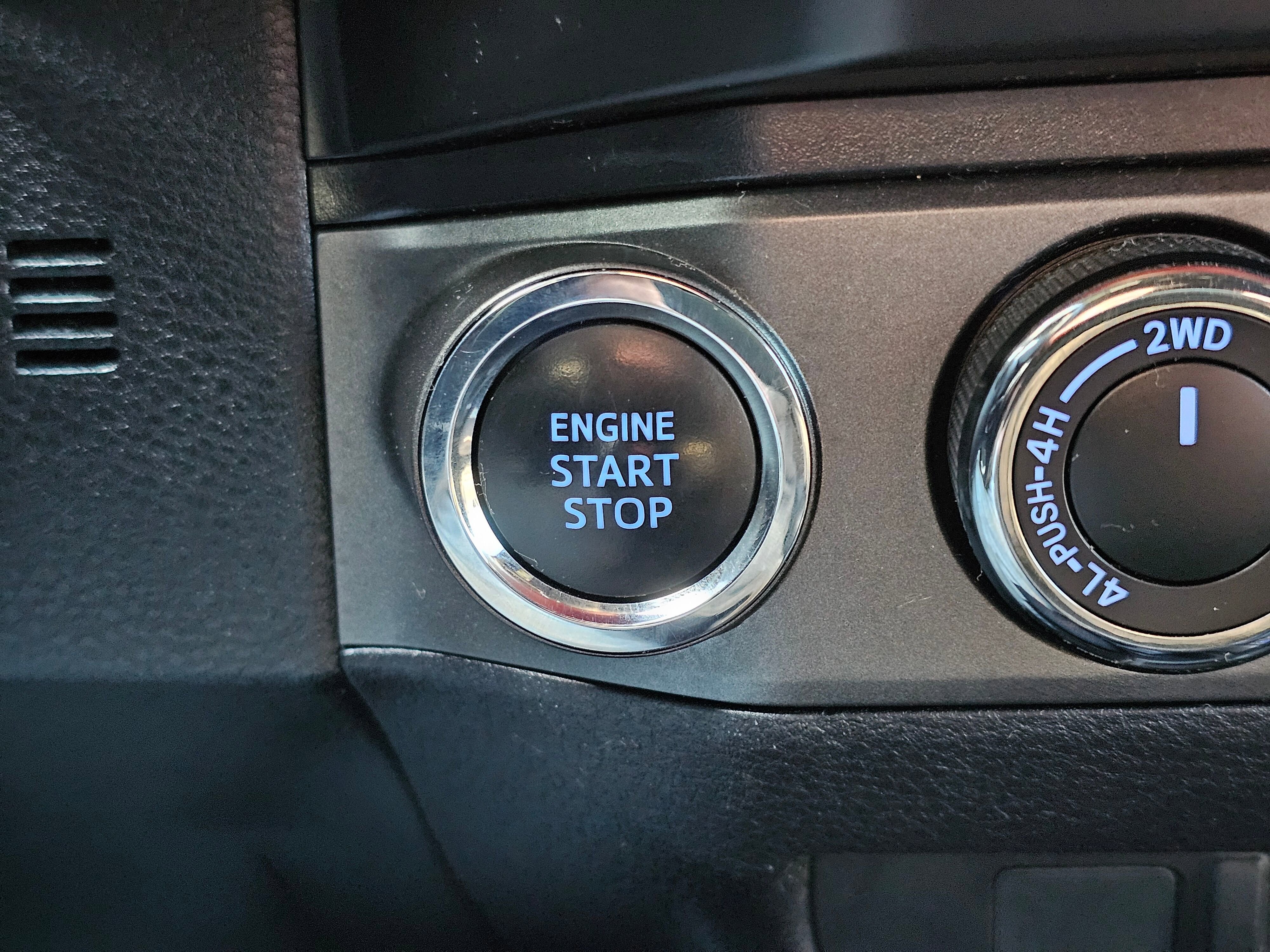 Used 2019 Toyota Tacoma TRD Off-Road image 35