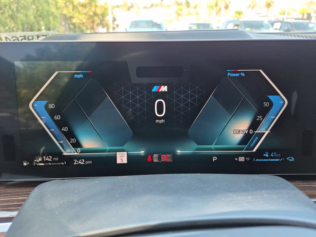New 2026 BMW X5 xDrive50e w/ M Sport Package AWD/4WD image 11