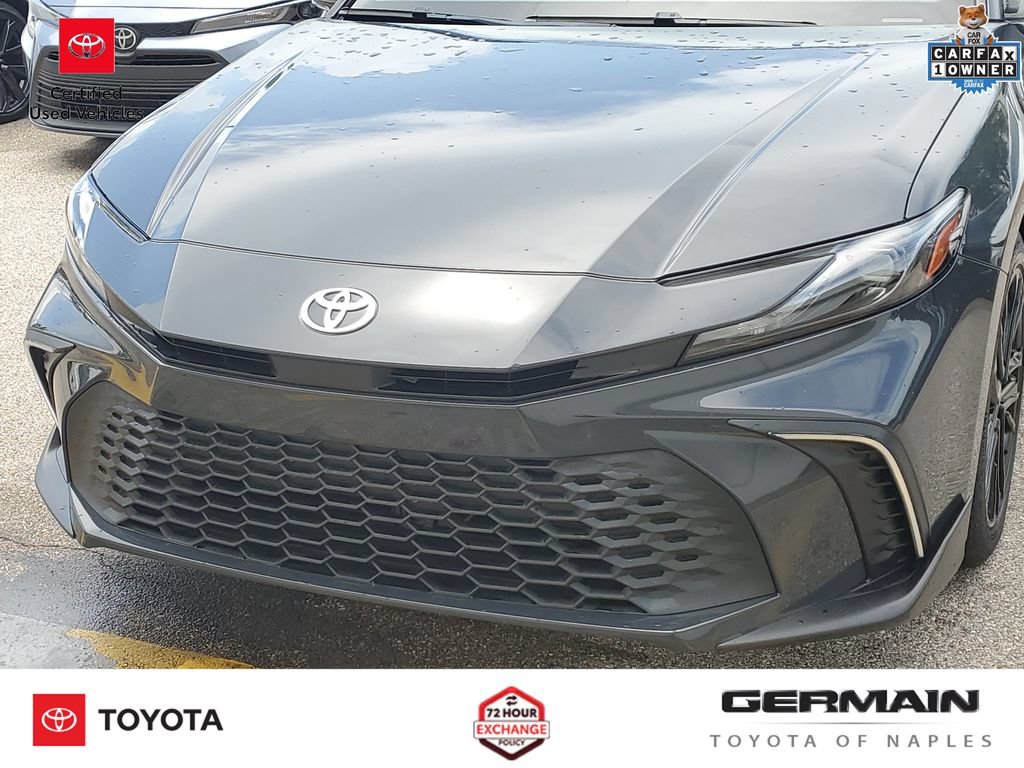 Used 2025 Toyota Camry SE w/ Convenience Package FWD image 15