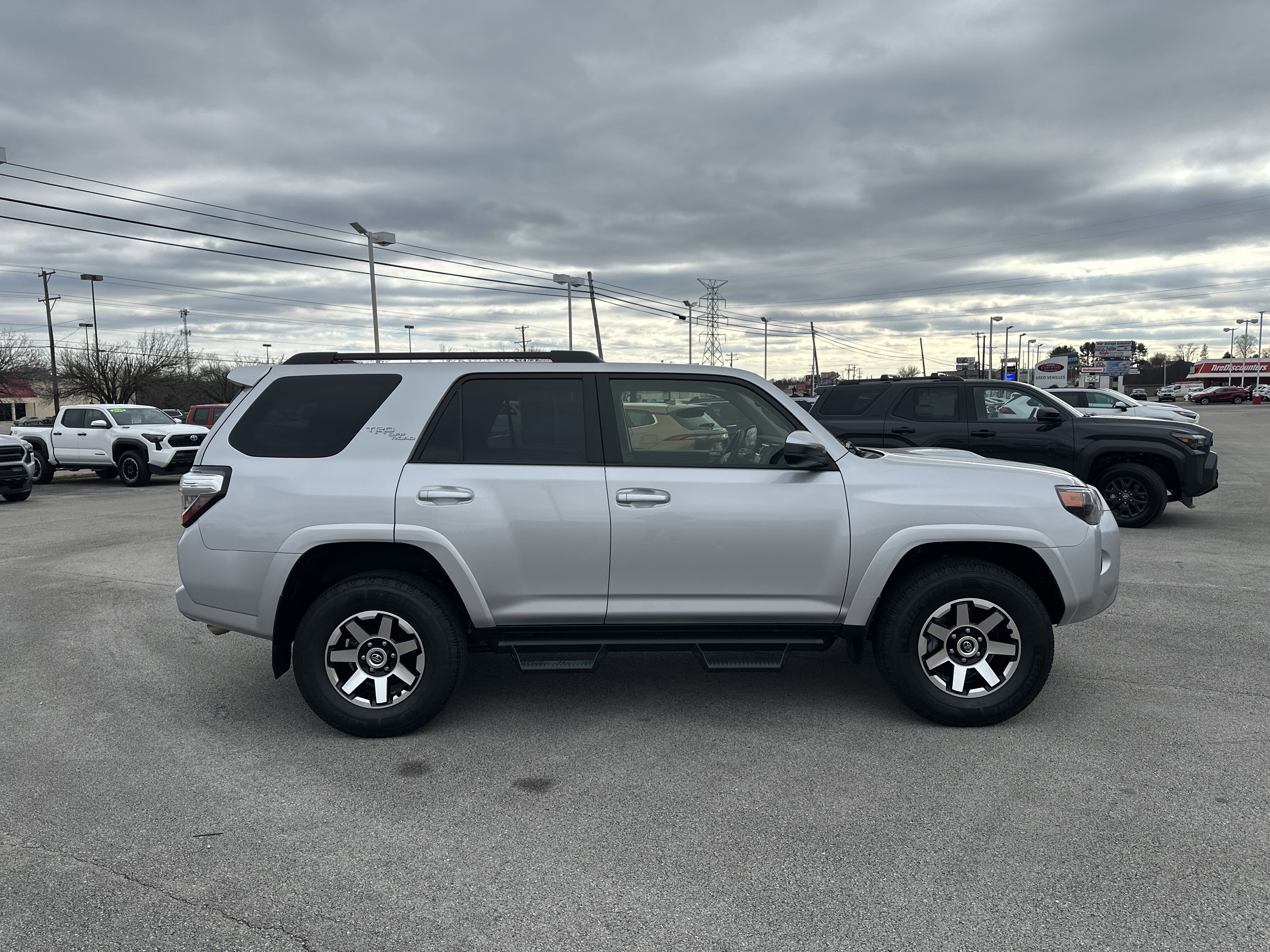 Certified 2024 Toyota 4Runner TRD Off-Road image 8