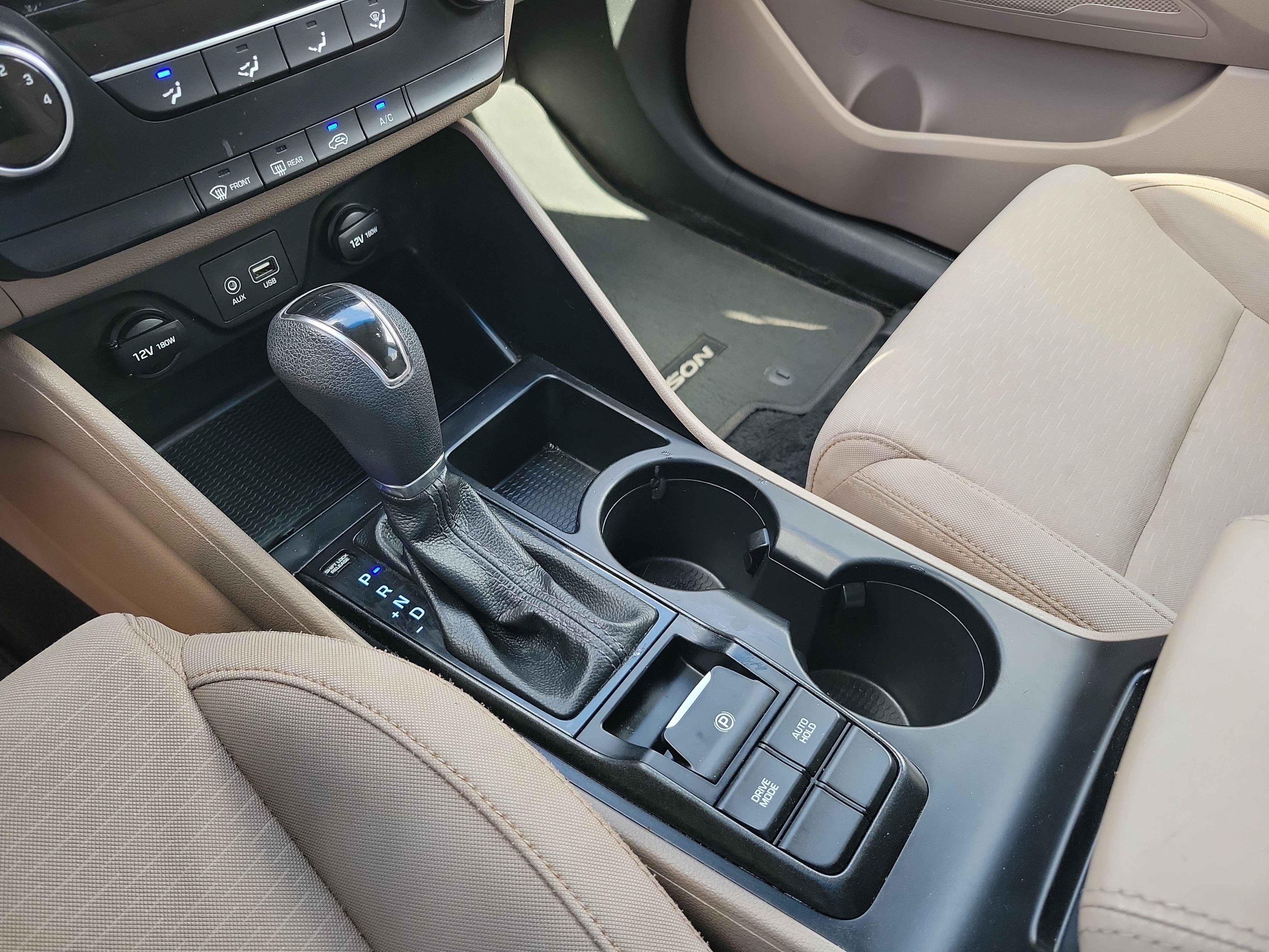 Used 2020 Hyundai Tucson SE image 13