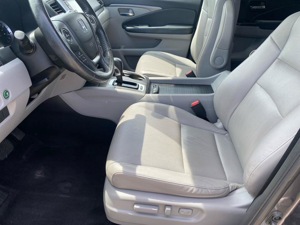 Used 2018 Honda Ridgeline RTL image 11
