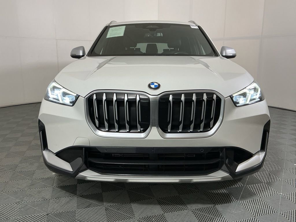 Certified 2023 BMW X1 xDrive28i image 3