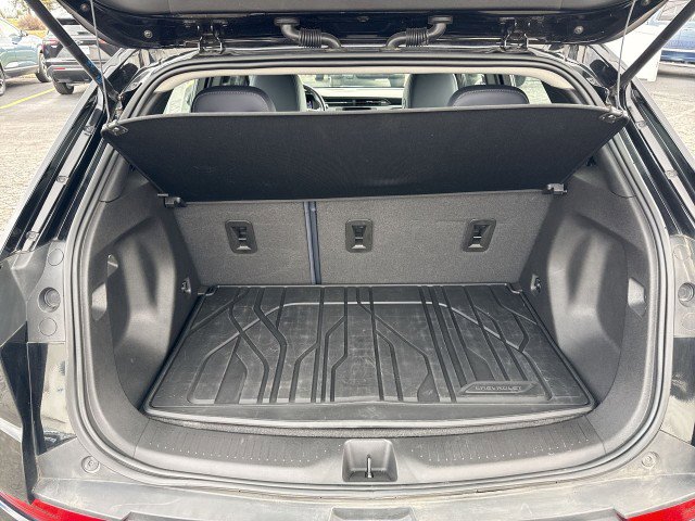 Certified 2022 Chevrolet Bolt EUV LT w/ Convenience Package image 19