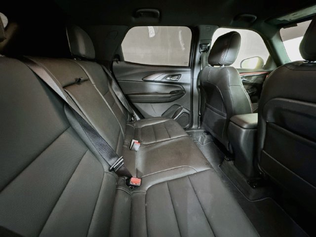 Used 2025 Chevrolet TrailBlazer RS w/ Driver Confidence Package FWD image 24