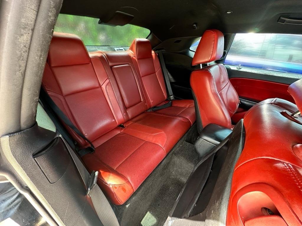 Used 2015 Dodge Challenger R/T Plus RWD image 15