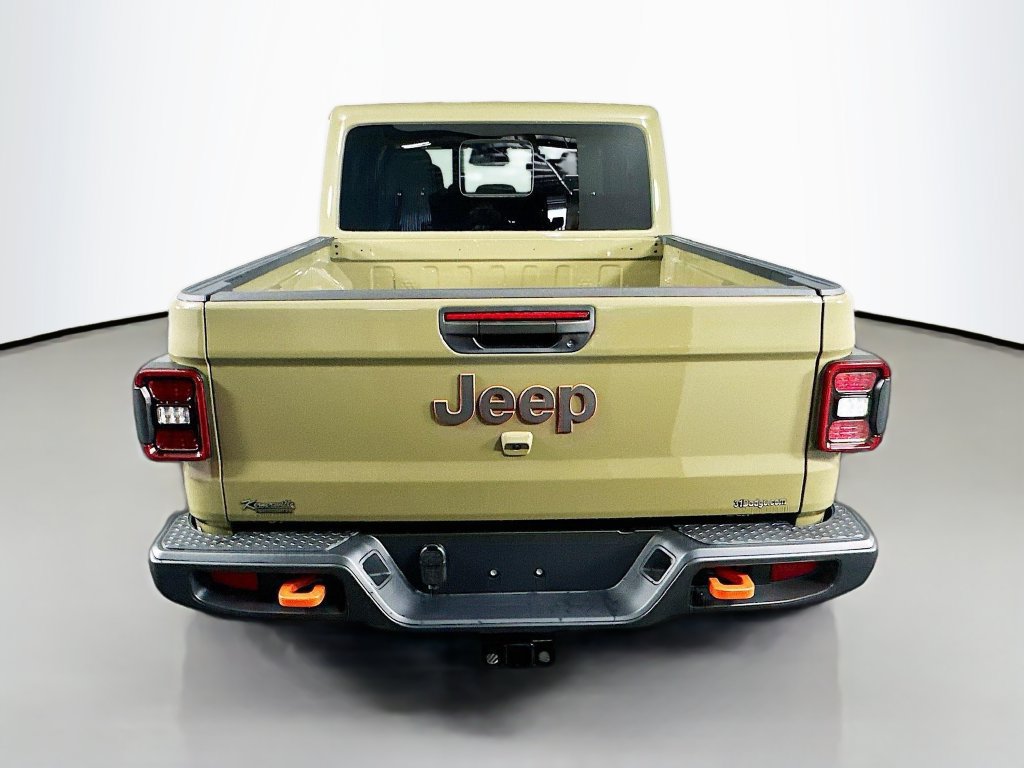 New 2026 Jeep Gladiator Mojave w/ Technology Group AWD/4WD image 6