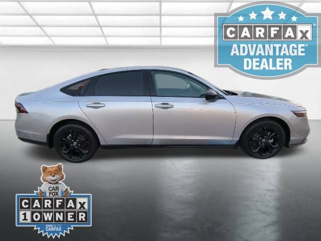 Used 2025 Honda Accord SE image 30