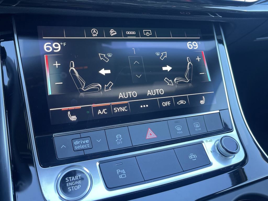 Used 2025 Audi Q7 3.0T Premium Plus image 25