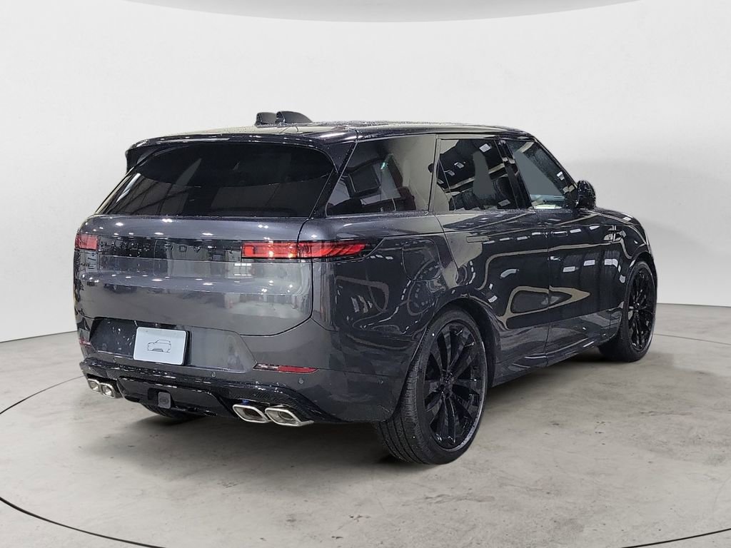 New 2026 Land Rover Range Rover Sport Dynamic SE image 5