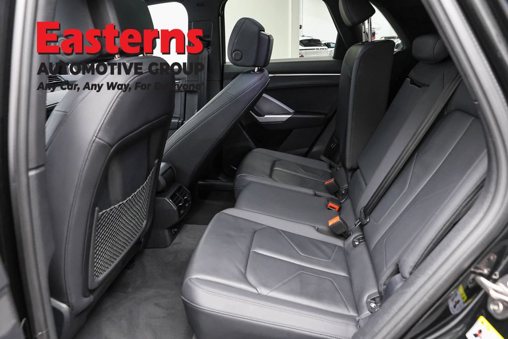 Used 2025 Audi Q3 2.0T Premium AWD/4WD image 23