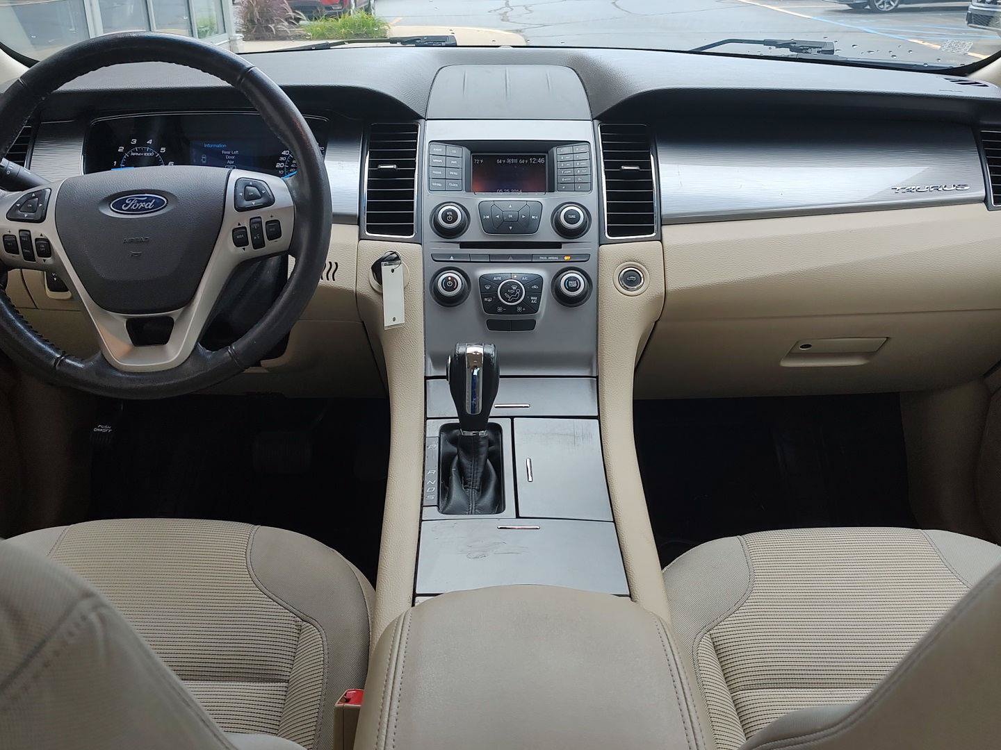 Used 2016 Ford Taurus SEL FWD image 18