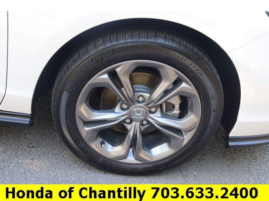 Used 2024 Honda Accord EX image 31