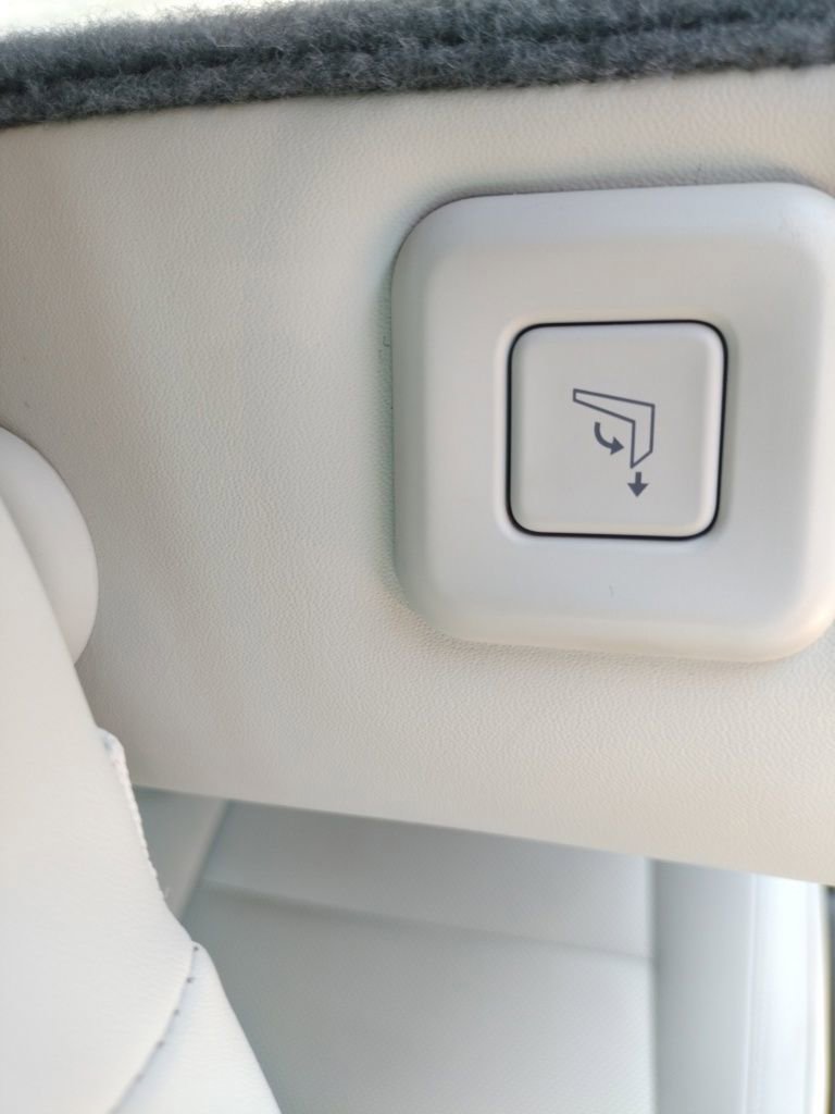 Used 2024 Hyundai Santa Fe SEL image 31