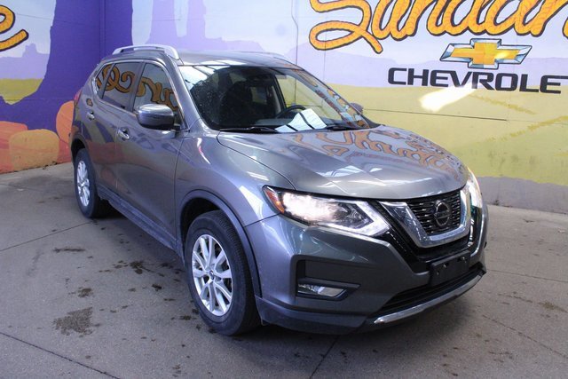 Used 2020 Nissan Rogue SV image 4