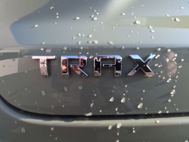 Used 2024 Chevrolet Trax ACTIV w/ Sunroof Package image 30