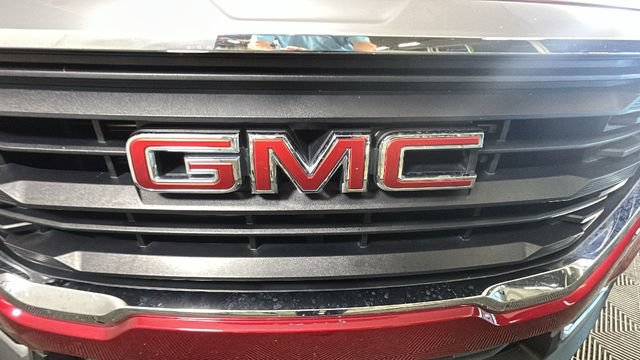 Used 2023 GMC Terrain SLE w/ Driver Convenience Package AWD/4WD image 8