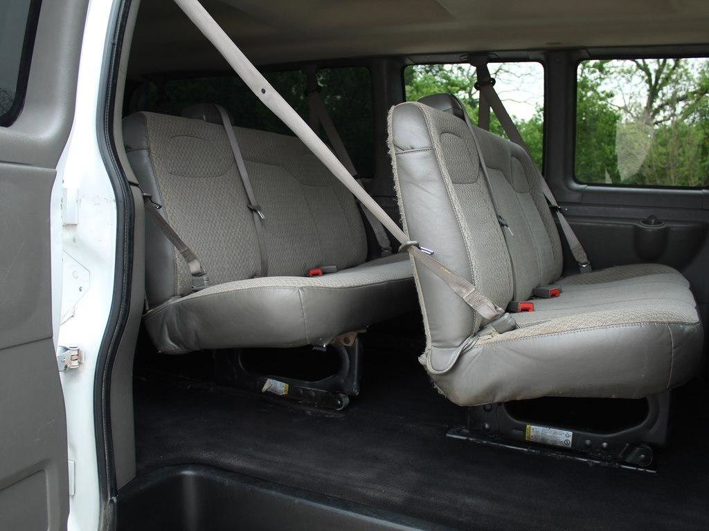 Used 2019 Chevrolet Express 3500 LT w/ LT Preferred Equipment Group image 20